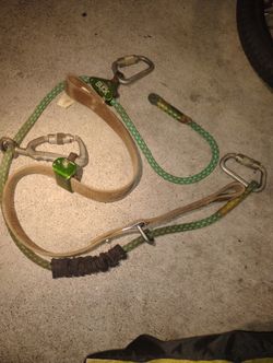 Buckingham Lineman Climbing Belt & Buckingham SuperSqueeze 488R Climbing Equipment.