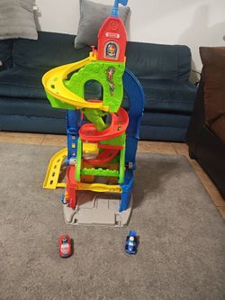 Fisher Price Little People Sit N Stand Skyway 2-IN-1 Racetrack Playset