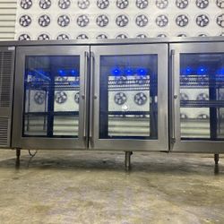 PERLICK PTS84 84 84"6 DOORS 115 VOLTS 