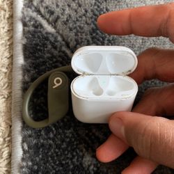 AirPod Charging And Beats Pro Head Must Go Today