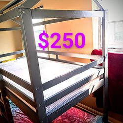 Doll House bunk bed