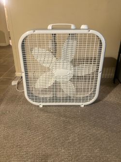 Lasko fan 20 x 20 like new