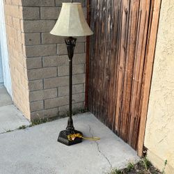 Lamp Brown / Tan Shade 