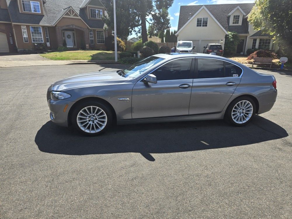 2012 BMW 535i