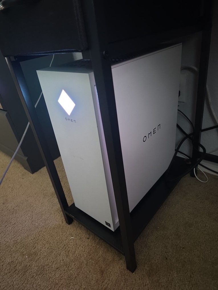 Omen HP 25L Gaming Desktop 