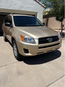 2012 Toyota RAV4 – Low Miles (53K) – Excellent Condition 🔥