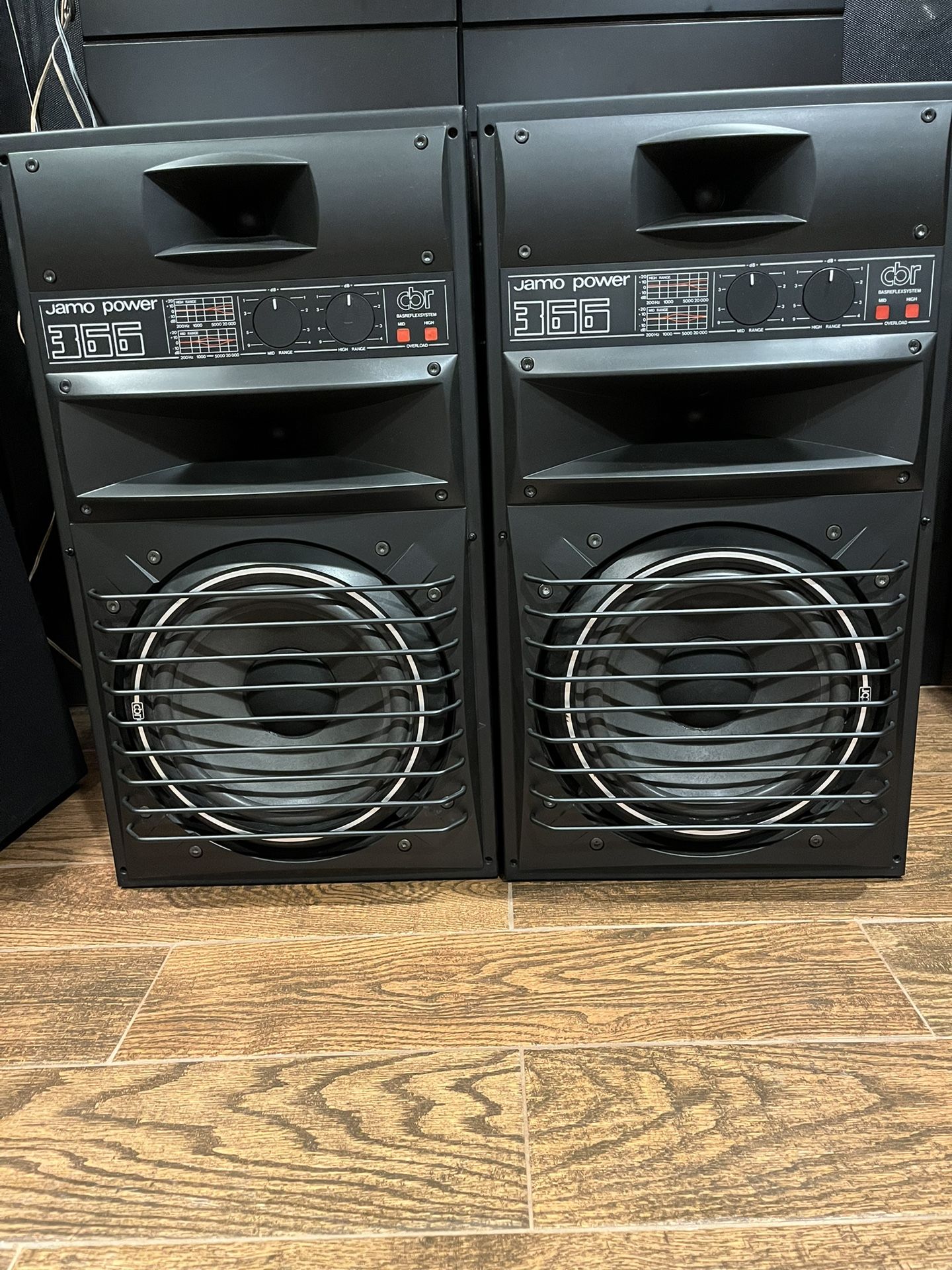 Vintage Stereo Speakers