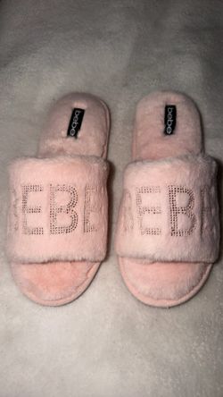 Bebe Baby Pink Fuzzy Slippers Size 6/7 ✨💗