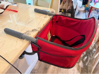 Chicco travel table seat