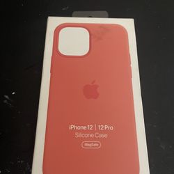 iPhone 12/ 12 Pro Silicone Case MagSafe 