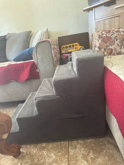 Dog stairs
