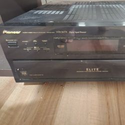 Pioneer and Bose Stereo System 