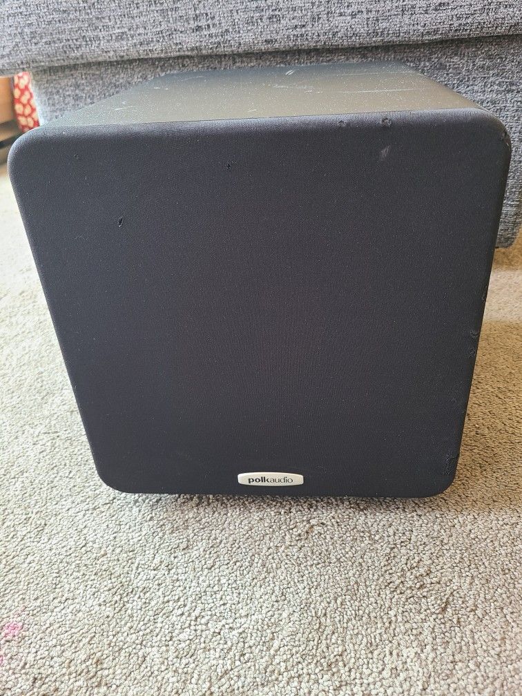 USED POLKAUDIO SUBWOOFER MODEL PSW111 8"