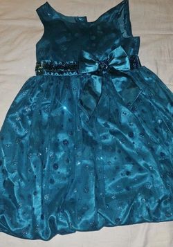 Girls dress size 5