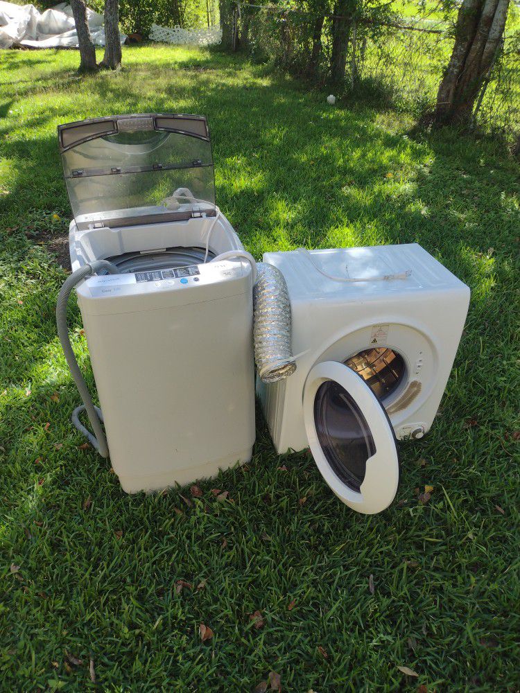 Small Washer/ Dryer