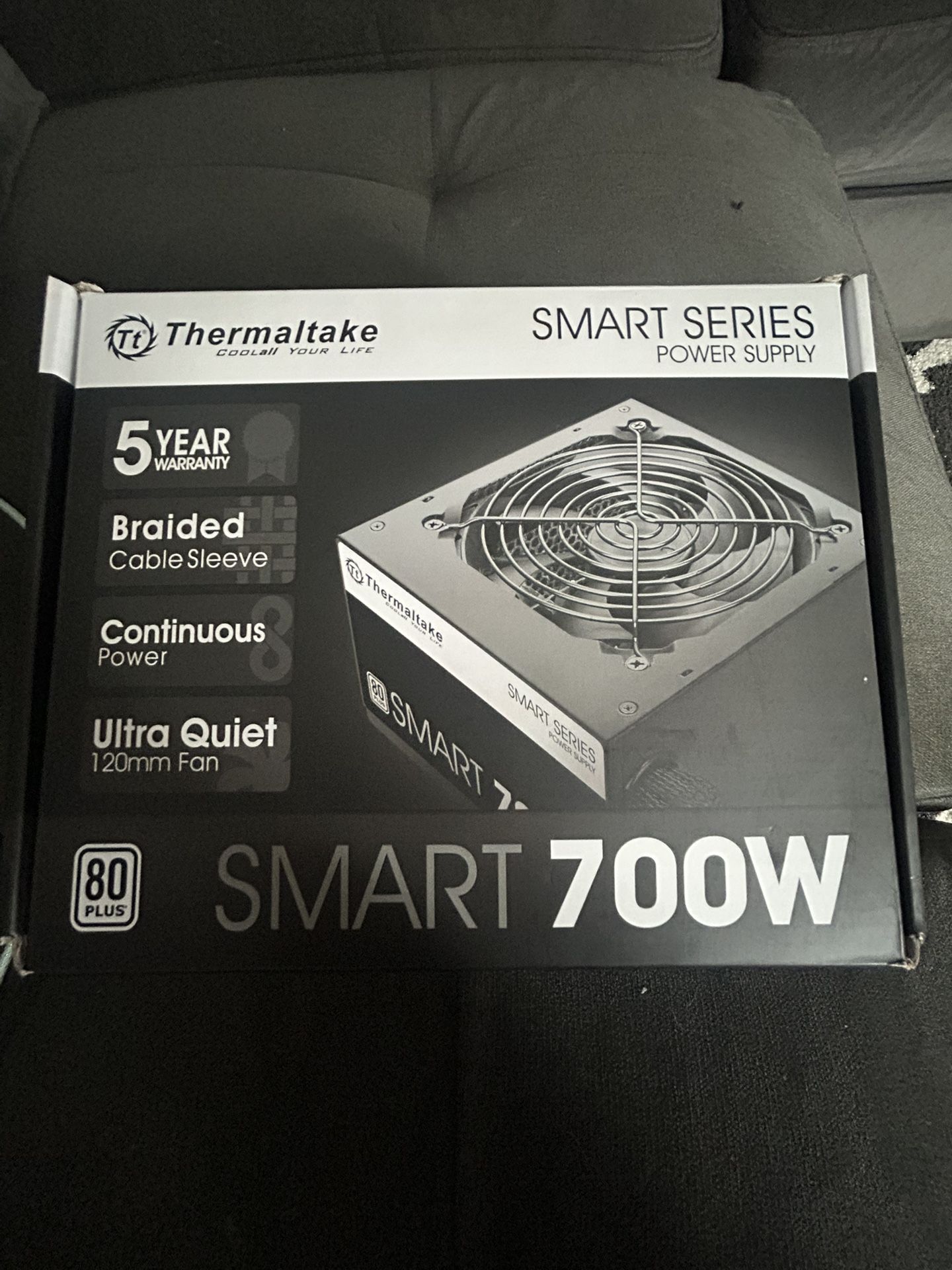 Thermaltake Smart Series PowerSupply 700W