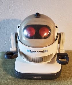 Vintage Robie Junior Toy Robot. No Remote.