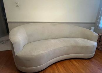 Curved Kidney-Shaped Sofa Cream Velvet
