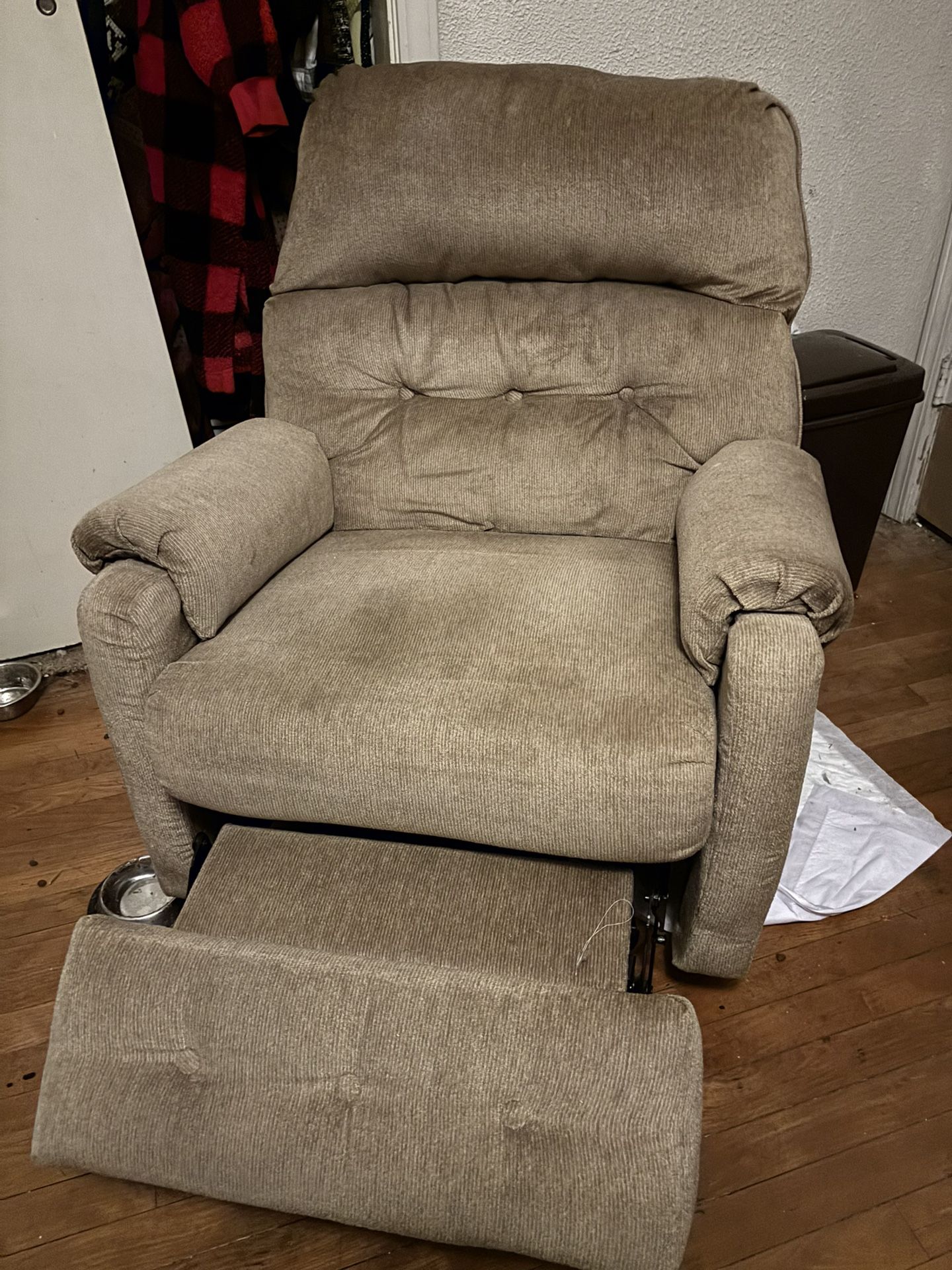 Recliner