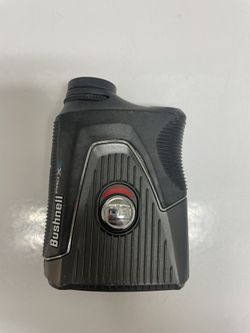 Bushnell Pro XE Range Finder