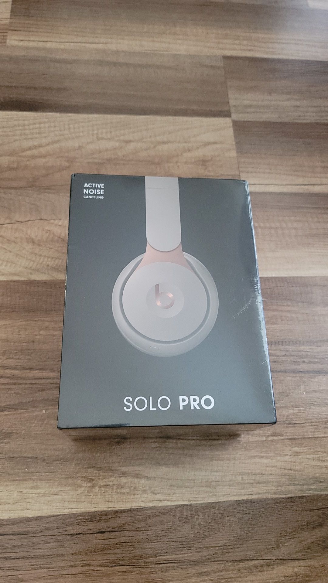 Beats Solo Pro Wireless Noise Cancelling On-Ear Headphones Grey