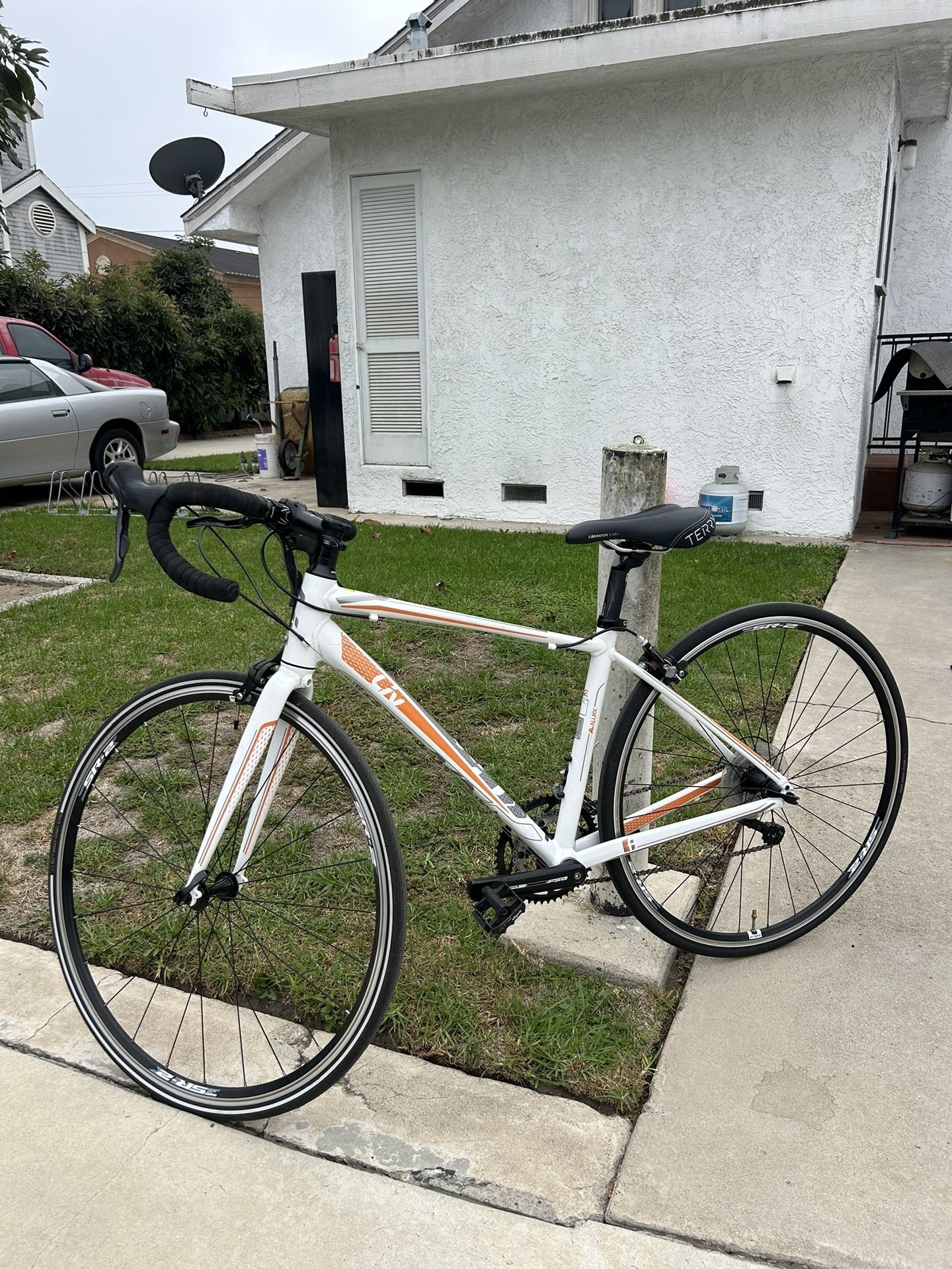 Liv Avail XS-D Road Bike 