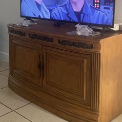 Tv Stand Free