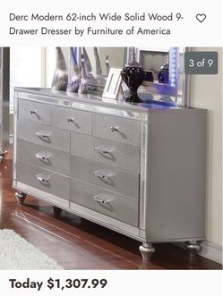 Furniture of America Derc 9-Drawer Dresser