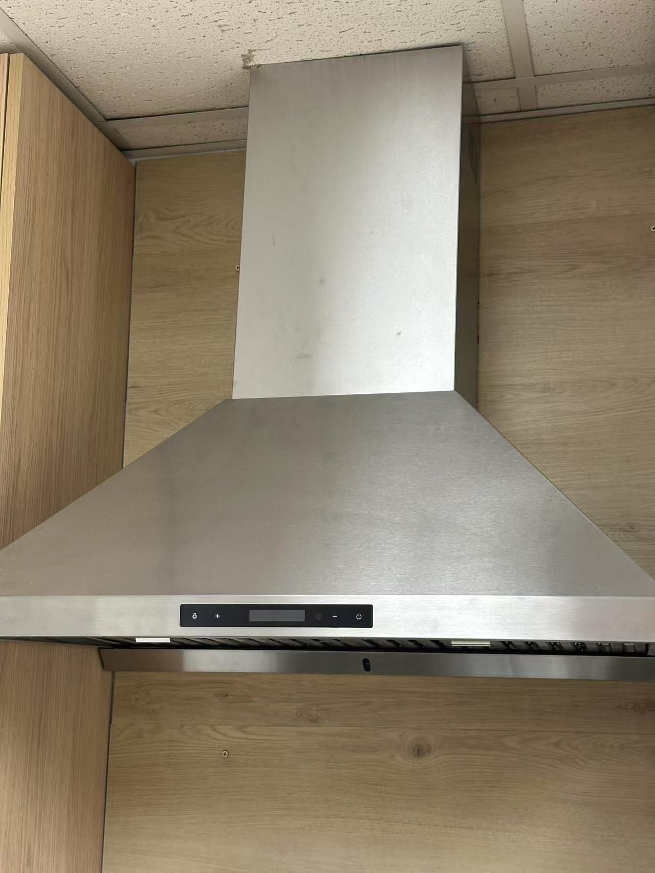 Chimney Hood / Range Hood 30”