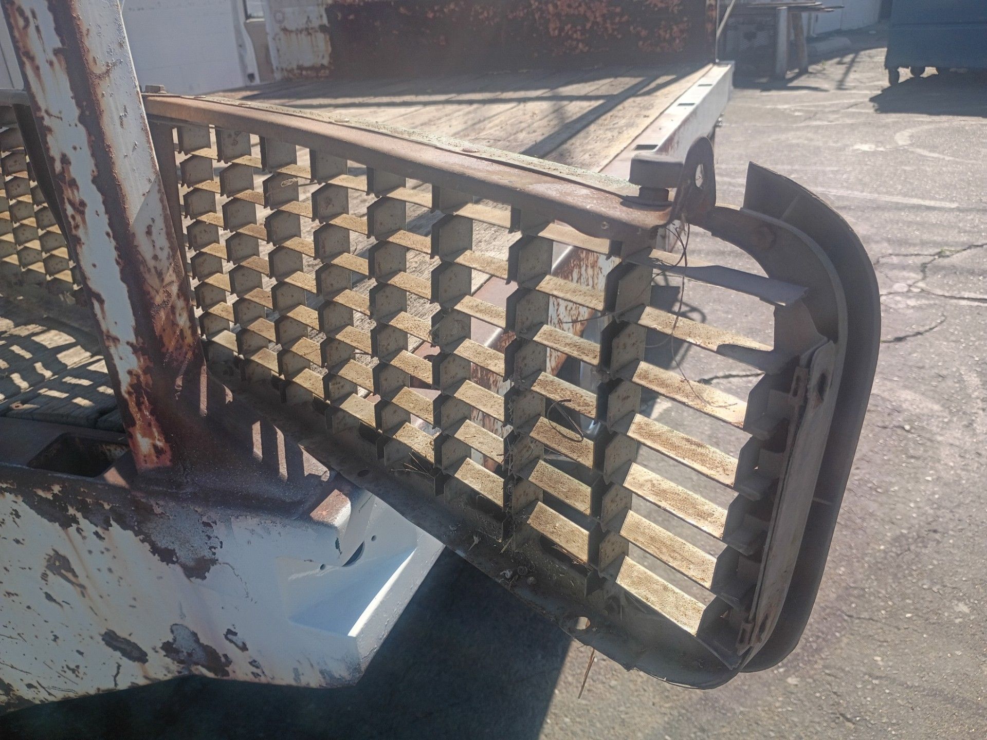 Chevy grill
