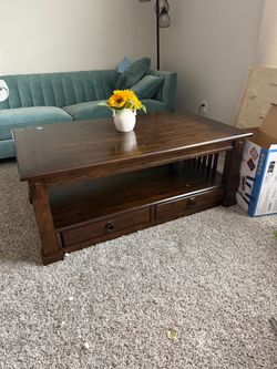 Coffee table with 2 side tables