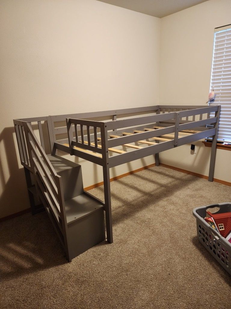 Twin Size Children's Loft Bed
