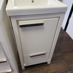 Vanity 18