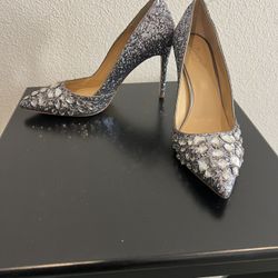 Women’s Silver Fancy Heels/pumps 8.5