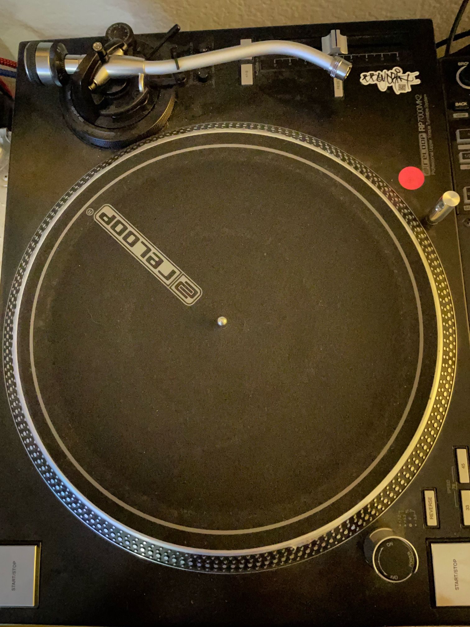 2 Used Reloop RP-7000MK2