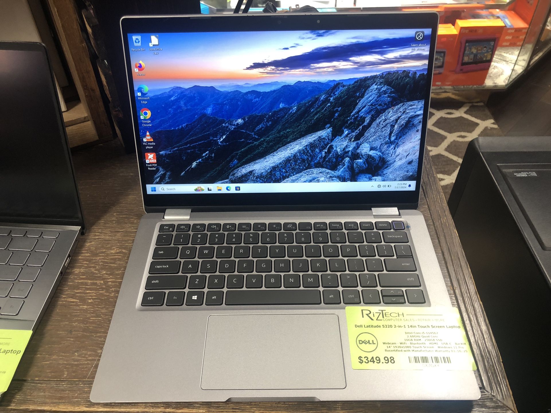 Dell Latitude 5320 2-in-1 14in Touch Screen Laptop