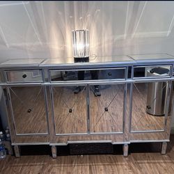 Powell Furniture Linon Tally Mirrored Wood Console in Silver/Cabinet 