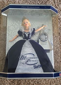 *Rare* Millennium Princess Barbie 2000 (24154)