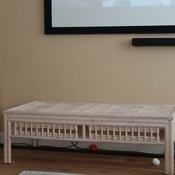 Coffee Table / Without Glass