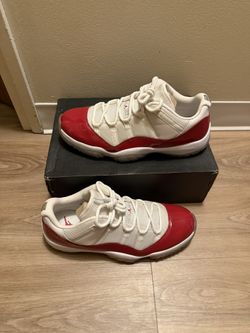 Jordan 11 Cherry Low (2016)