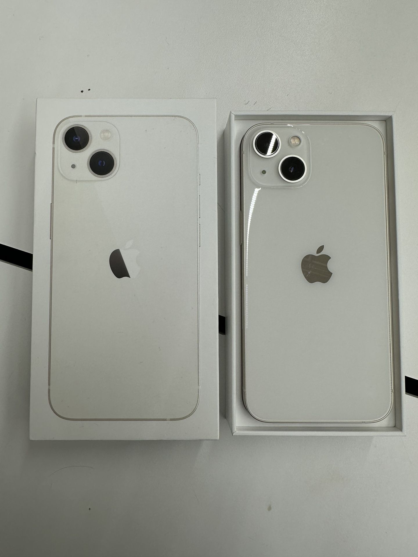 Apple iPhone 13 128GB White Unlocked 