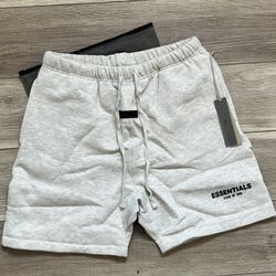 light oatmeal essential shorts