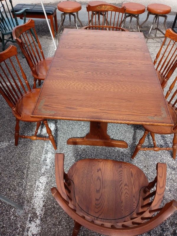 Vintage L Hitchcock Dinning table, 6 Chairs , Corner Curio And China Cabinet 