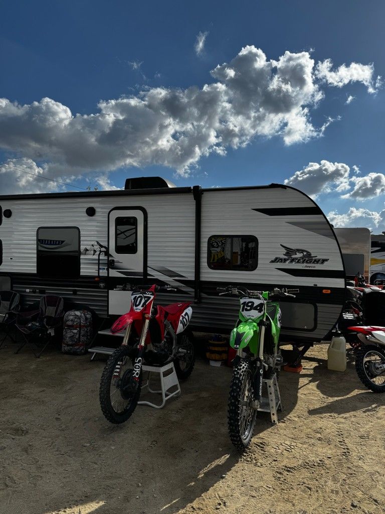 Rv Rentals (Delivery Available)