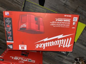 Milwaukeew M18 9 Gal. Wet/dry Vacuum Tank Only 