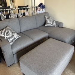 Sectional Couch With Matching Ottoman and Chair