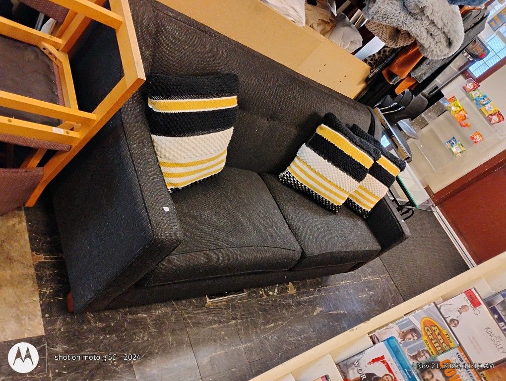 Nice Couch 