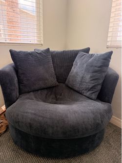 Dark blue chair