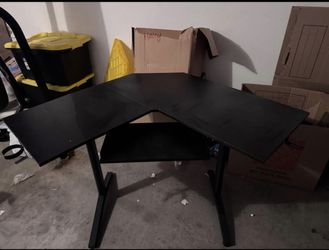 Gaming Desk/ Computer Desk