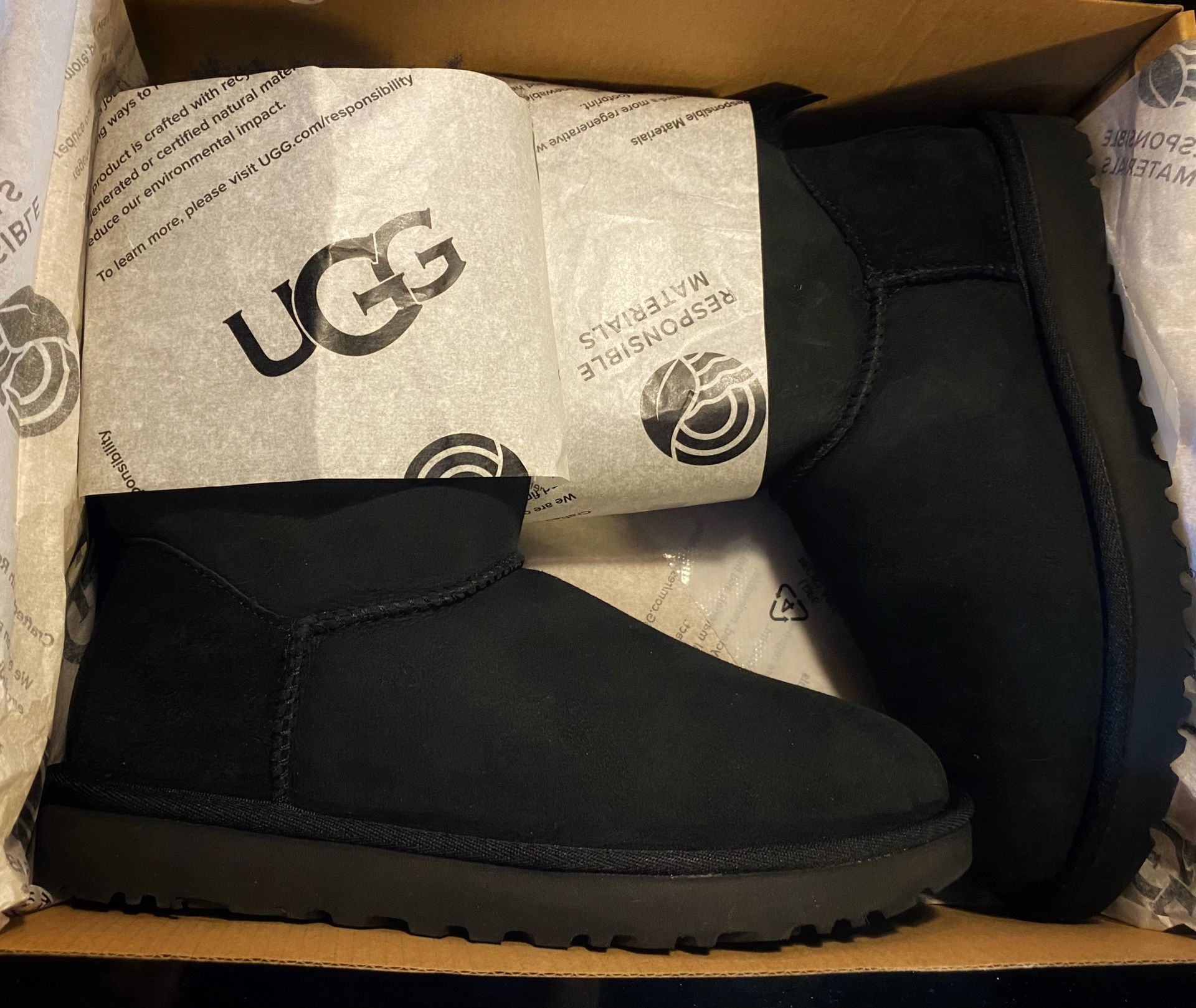 Women’s UGG Bailey Bow II